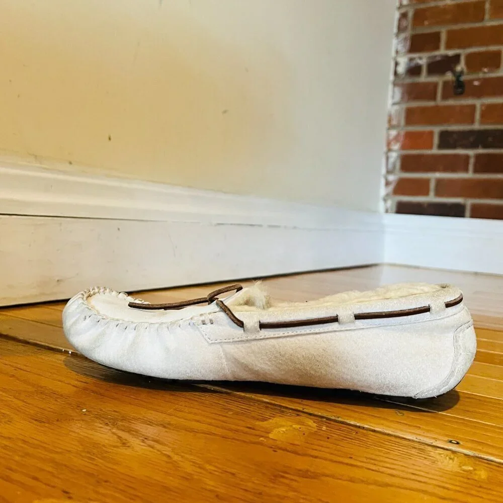 UGG slipper tobacco